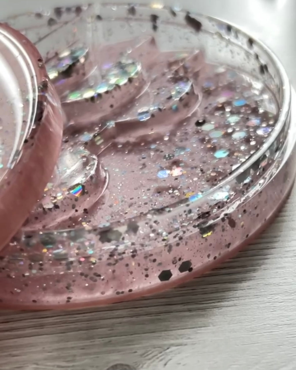 Resin Eyelash Holder